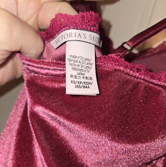 EUC SET OF 2 VICTORIA SECRET VELVET SEXY DOLL PAJAMAS SIZE XS PTP 18 - Picture 3 of 4